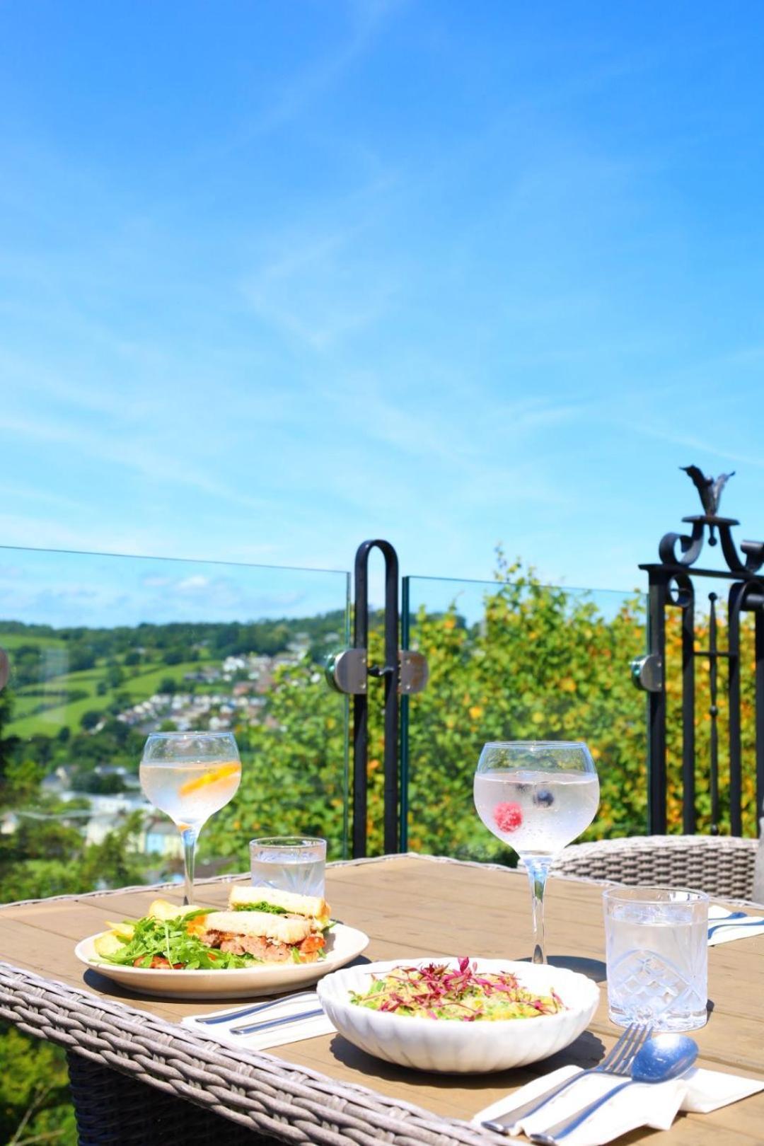 The Eagle House Hotel Launceston Bagian luar foto